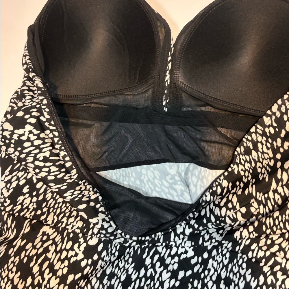 Swimsuits For All Halter One-Piece Swimdress size 18 - Picture 9 of 14